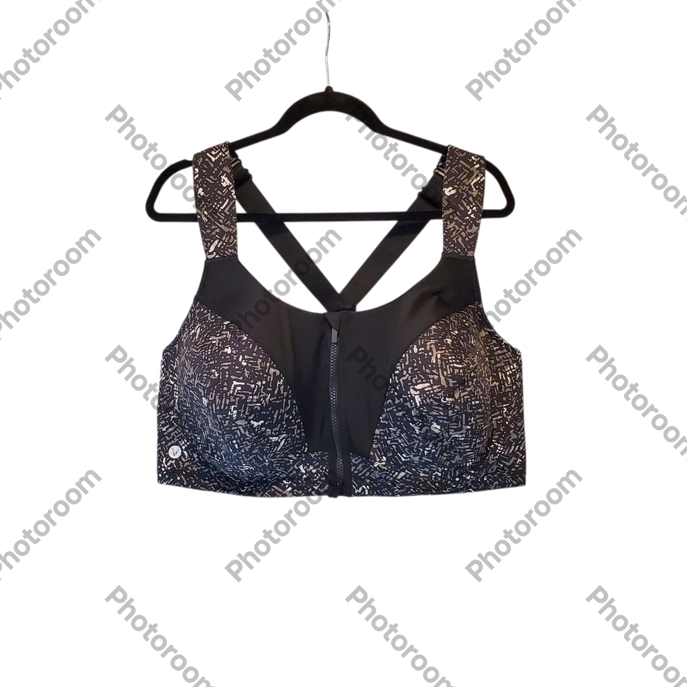 Livi Active Black and White Patterned Sports Bra